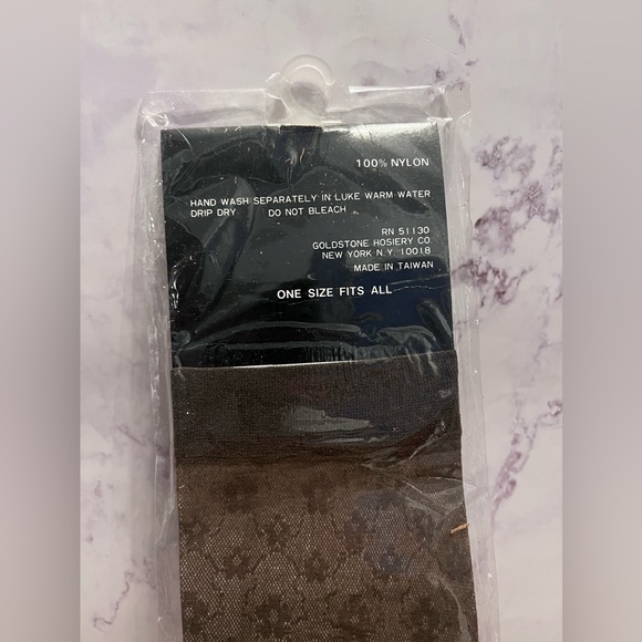 Bundle of vintage knee-hi’s and hosiery - Picture 5 of 9